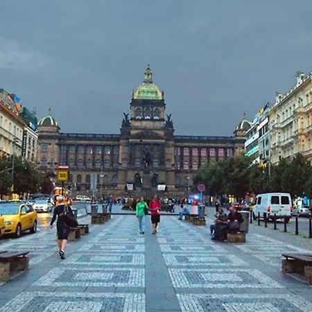 Vikys Lejlighed Prag